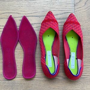 Rothys Pomegranate Grid Flats